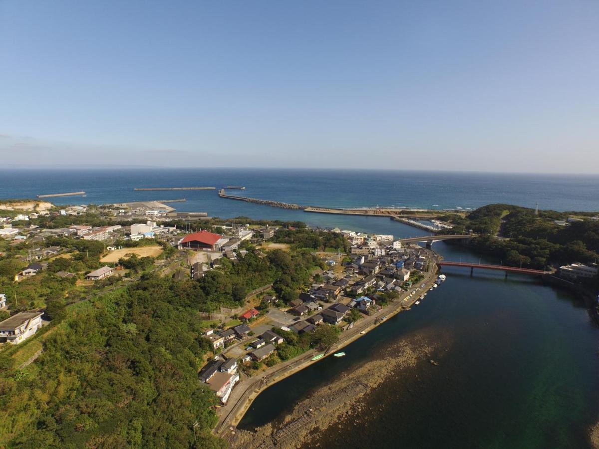 Minshuku Satomachi Guest House Yakushima  Ngoại thất bức ảnh